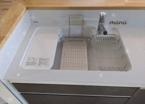 キッチン　ハウステック　マルーレ　カナリエ